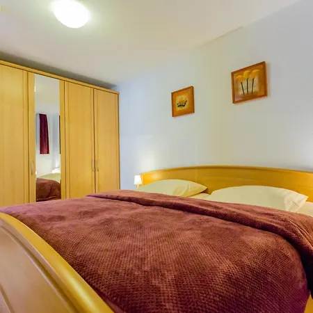 Appartamento Residenz Meeresbrandung 1 Mit Souterrainterrasse Zum Sueden ,2xtv, Einbaukueche, Geschirrspueler, Schwimmbad, Sauna ,pkw-stellplatz, Wlan ! *